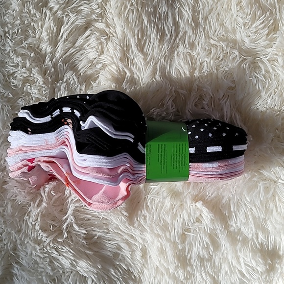 KATE SPADE CREW SOCK 10 PK LADIES SIZES 4-10 - Picture 5 of 9